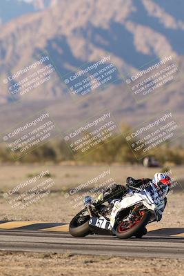 media/Dec-07-2025-CVMA (Sun) [[3e7d2de5dc]]/Race 18-Formula Twins-Formula 40 UL/